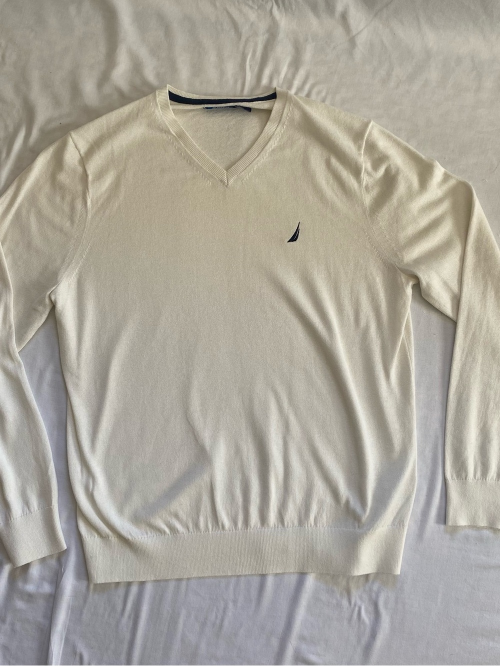 Nautica Men's Cream V-Neck Sweater - Size S